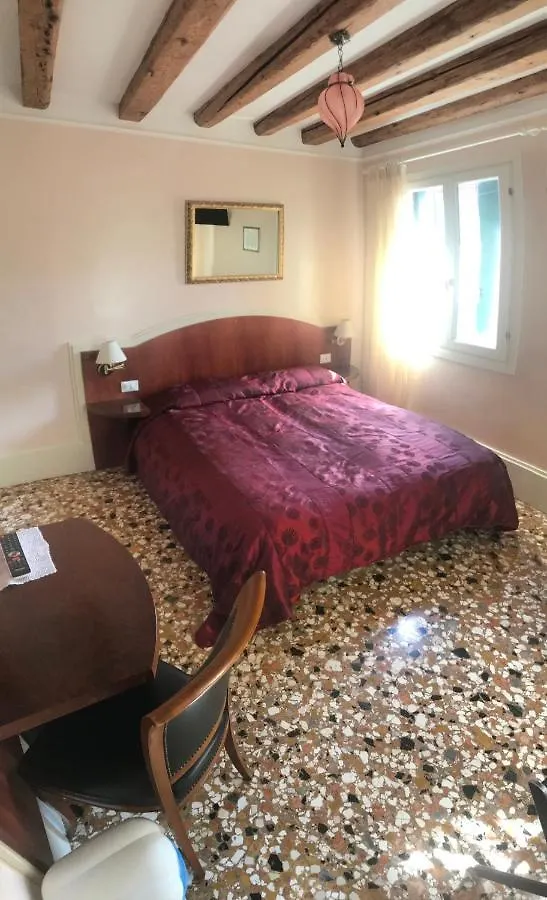 B&B A Le Boteghe Venice Bed & Breakfast